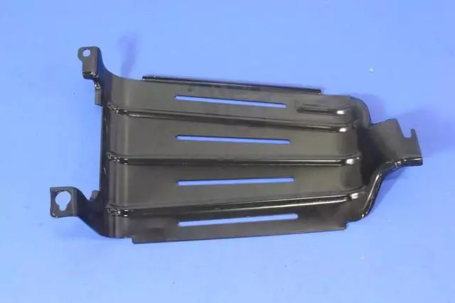 Skid Plate, Right - Mopar (5105234AA)