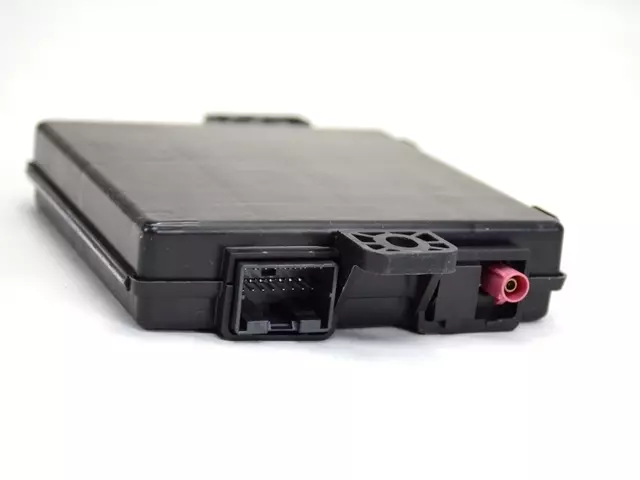 68143495AH - : Hub Receiver for Mopar Image