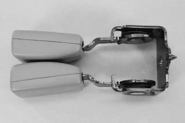 5HQ081D1AD - Interior Trim: Rear Inner Seat Belt for Chrysler: Aspen | Dodge: Durango Image