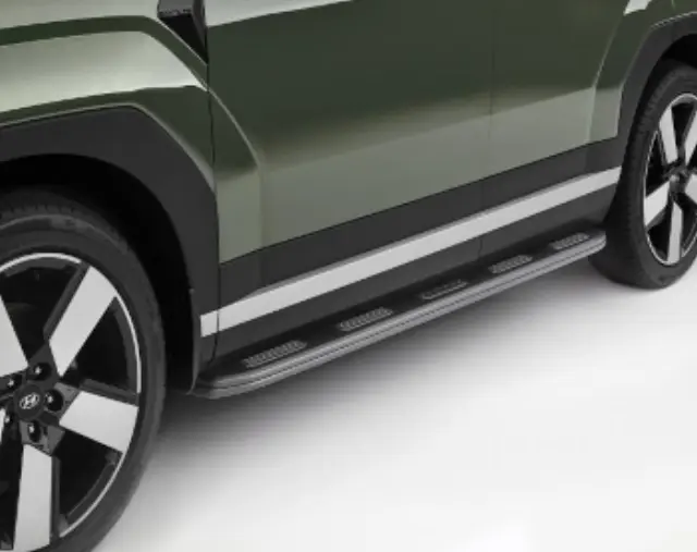 R6F37AC000 - : 2024-2025 Hyundai Santa Fe - Side Steps for Hyundai: Santa Fe Image