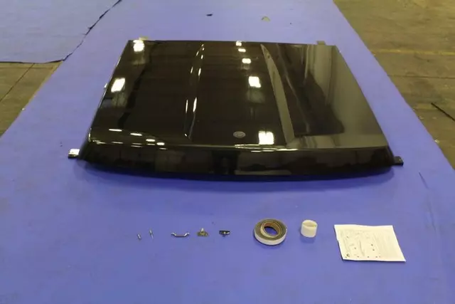 Cover Kit - Mopar (82212959)