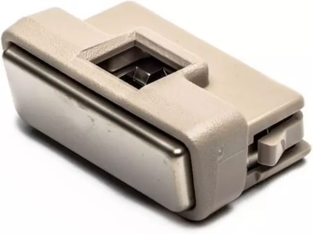 Latch - Ford (3W1Z-54645A04-CAA)