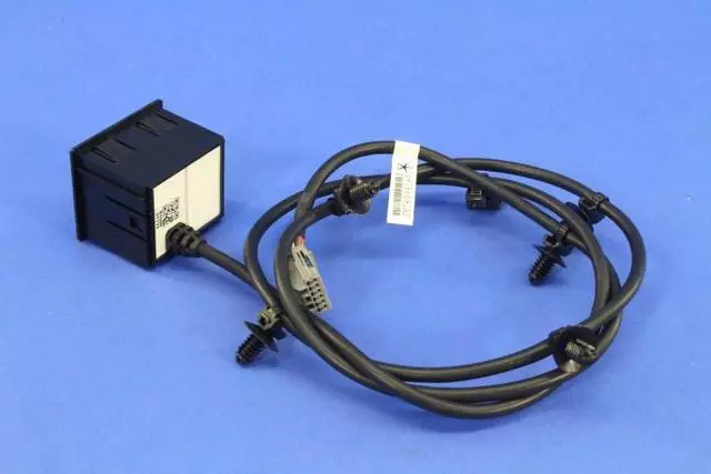 Usb Auxiliary Port Cable - Mopar (68086691AF)