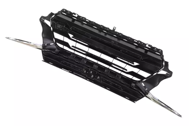 42797388 - Body: Grille Assembly for Chevrolet: Trailblazer Image