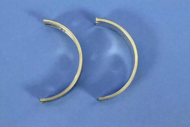 5003962AC - : Crankshaft Bearing Package for Mopar Image
