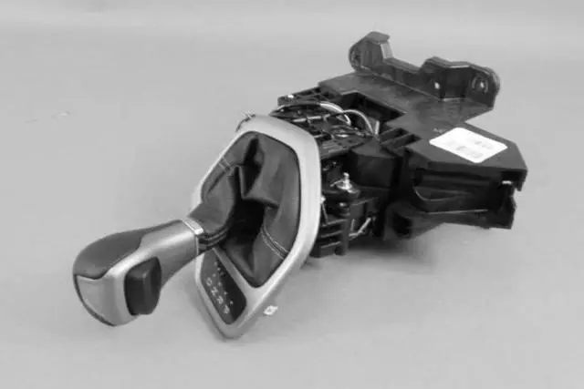 6MD121U5AD - : Shifter for Mopar Image