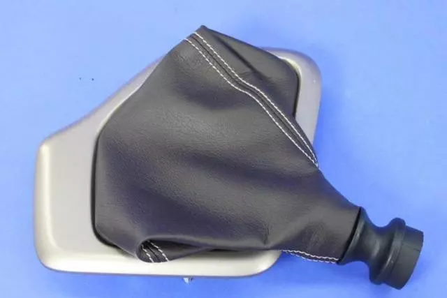 Boot - Mopar (5MF441U5AC)