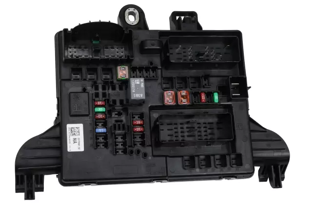 23175681 - : 2016-2019 Cadillac XTS - Fuse &amp; Relay Box for Cadillac: XTS Image