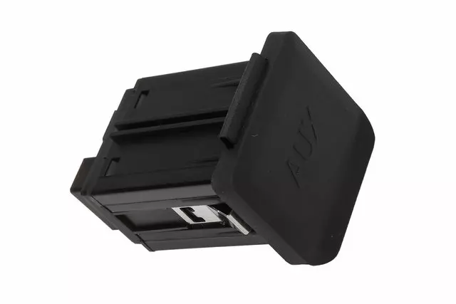 USB and 3.5mm Auxiliary Receptacle - GM (20874710)