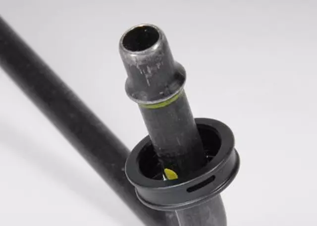 Automatic Transmission Auxiliary Fluid Cooler Upper Line - GM (15809053)