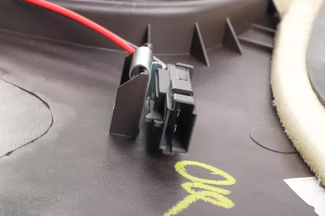 84192457 - Body: Door Trim Panel for GMC: Yukon Image