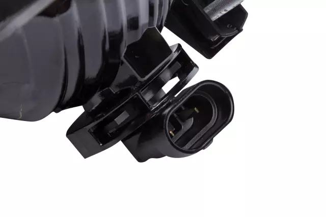 Passenger Side Front Fog Lamp - GM (15780129)