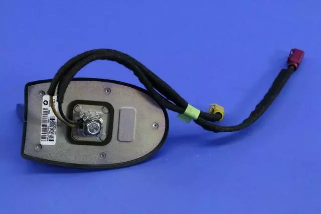 Radio Antenna Assembly - Mopar (5NU67GTWAC)