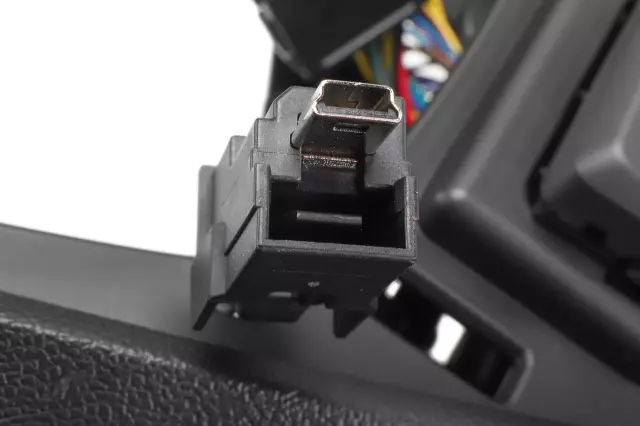 Black Front Floor Console - GM (84512482)