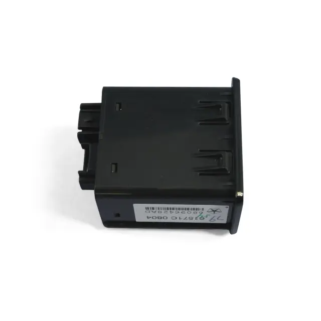 68096428AD - Interior Trim: Hub Media Center for Mopar Image image
