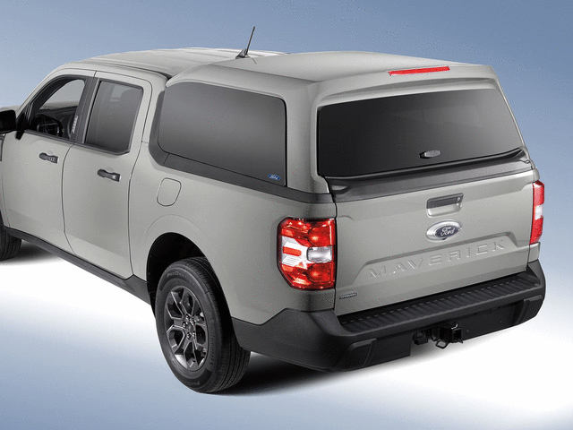 VNZ6Z99501A42AM - Exterior: Leer Avalanche Gray Snug Top Sport Bed Cap for Ford: Maverick Image