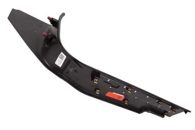 Very Dark Atmosphere Front Driver Side Door Sill Garnish Molding - GM (84701465)