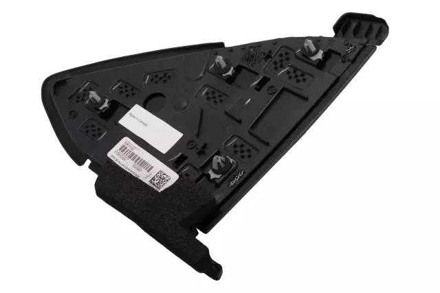 Black Passenger Side Body Upper Rear Applique - GM (84811062)