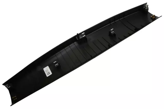 84445037 - Body: Upper Gate Trim for GMC: Terrain Image