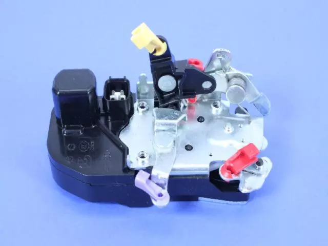 Front Door Latch, Right - Mopar (55372848AB)