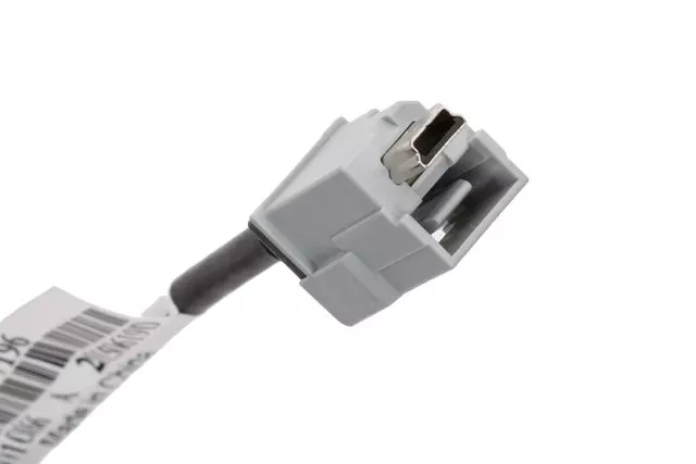 84022561 - : USB Data Cable for GM Image