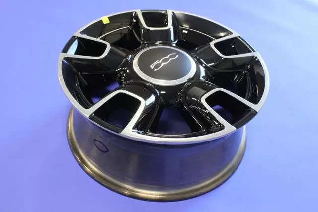 Cast Aluminum Wheel Kit - Mopar (82212473)