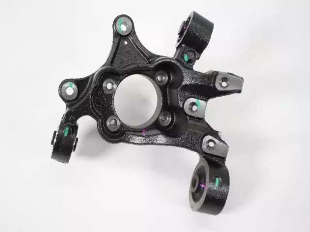 Rear Knuckle, Left - Mopar (68083245AE)