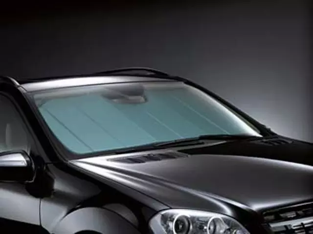 Uvs-100 Sunshade - Mercedes-Benz (Q-6-67-0054)