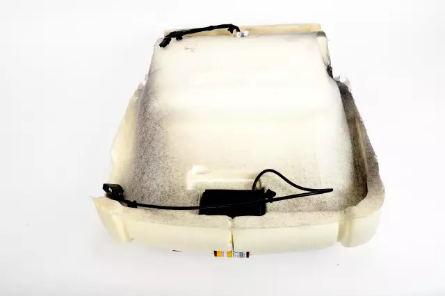 Passenger Side Front Seat Cushion Pad - GM (94550598)