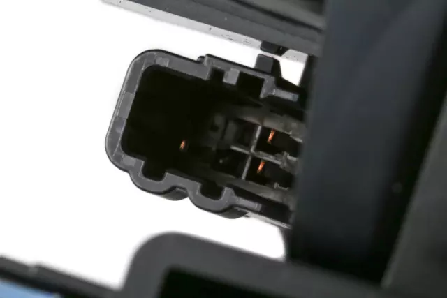 84446607 - : Part# 84446607 Black Roof Console for Cadillac: XT5 | Chevrolet: Equinox Image