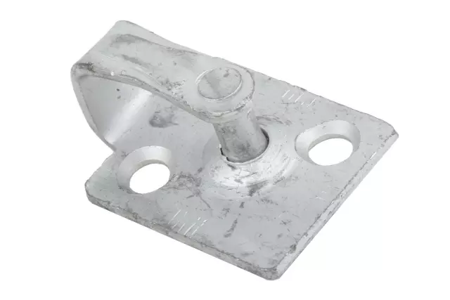 15844621 - Body: Striker for Chevrolet: Silverado 1500, Silverado 2500 HD, Silverado 3500 HD | GMC: Sierra 1500, Sierra 2500 HD, Sierra 3500 HD Image