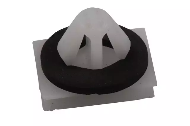 91176726 - Body: Wheel Flare Clip for Chevrolet: Tracker Image