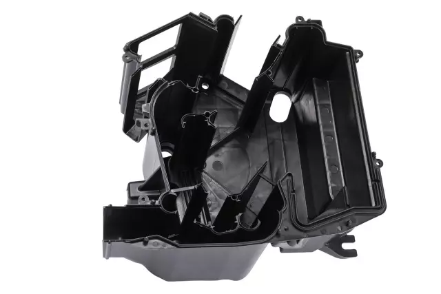 Driver Side Air Distributor Case - GM (25852756)