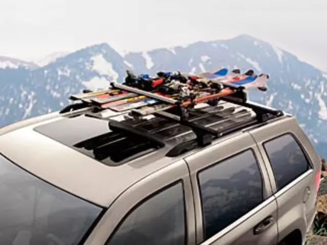 Ski/snowboard Carrier Kit - Mopar (TCS92725)