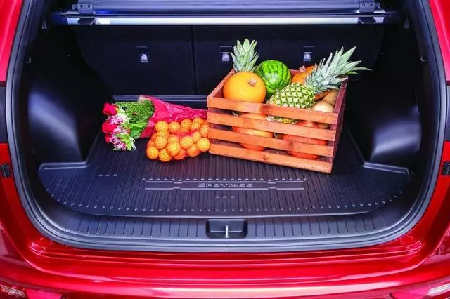 D9012ADU00 - : Cargo Tray - Waterproof for Kia: Sportage Image