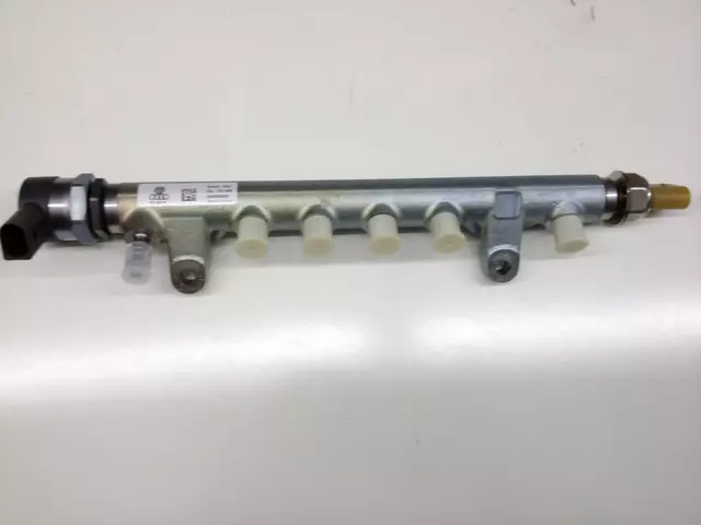 3L130089 - : Fuel Rail for Volkswagen: Beetle, Golf, Jetta Image