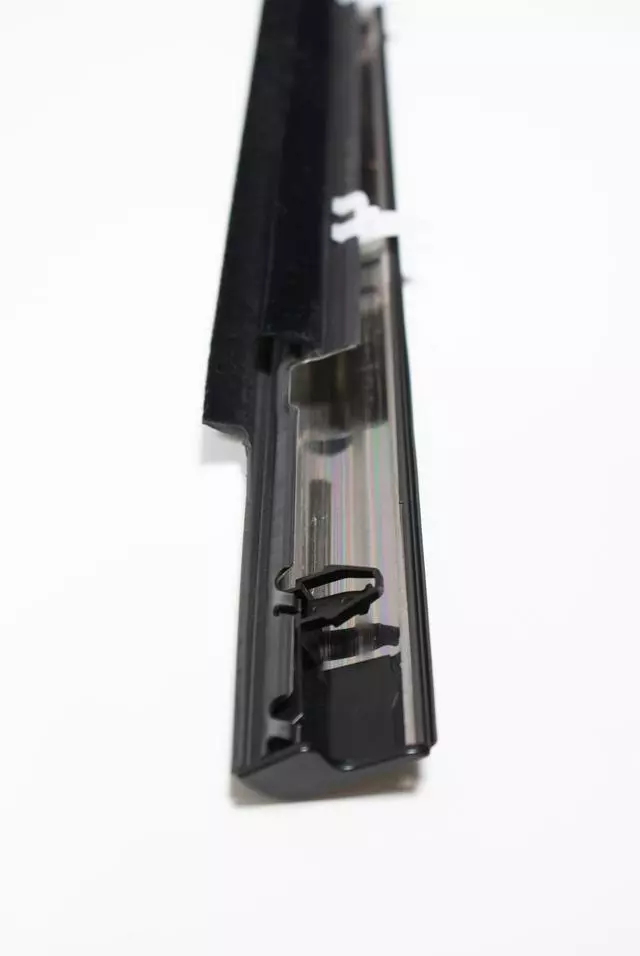 Door Window Belt Weatherstrip (Left, Front) - Toyota (75720-0C010)