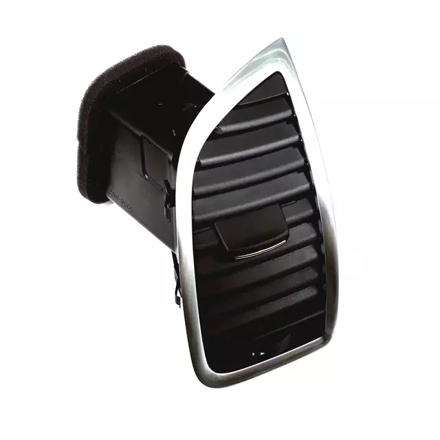 4L0820902T3Q7 - Body: Side Outlet for Audi: Q7 Image