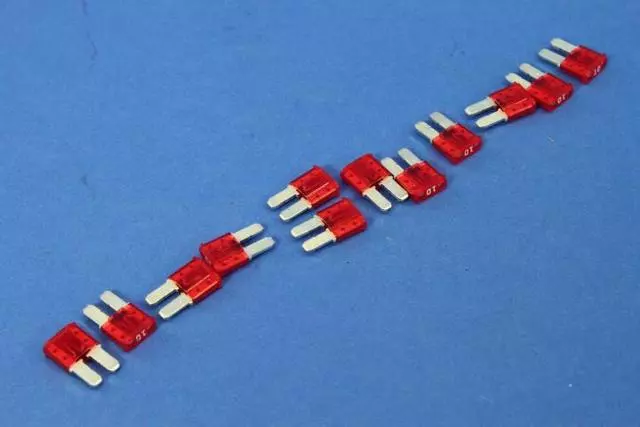 Micro Fuse, Us, Canada, Mexico - Mopar (68100731AB)