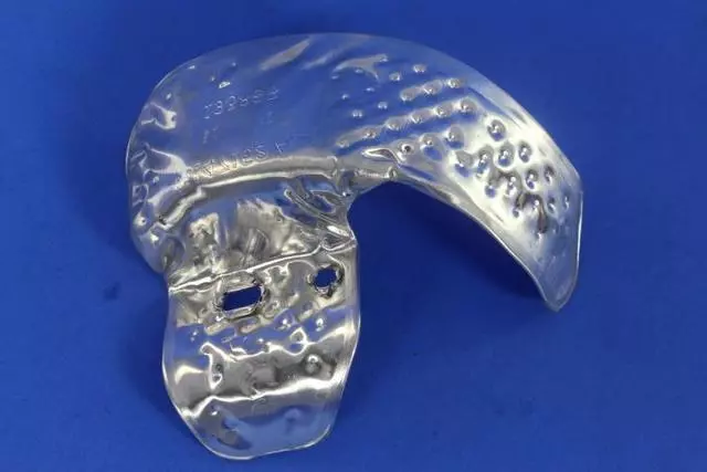 Engine Mount Heat Shield, Right Side - Mopar (68239392AA)