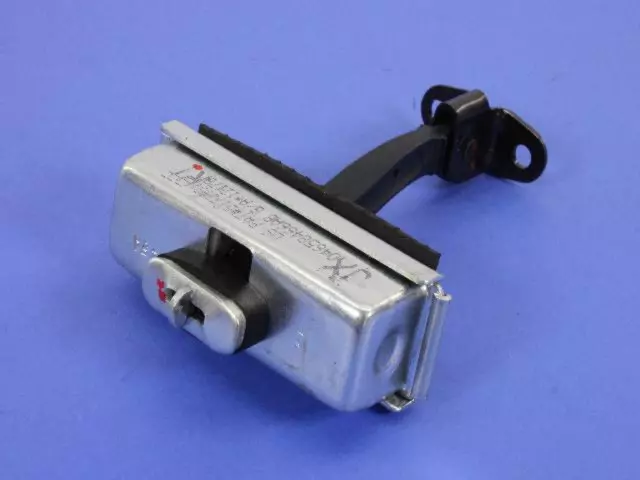 Front Door Check Strap, Right - Mopar (4658466AB)