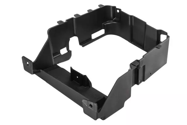 Front Driver Side Fog Lamp Bracket - GM (15831167)