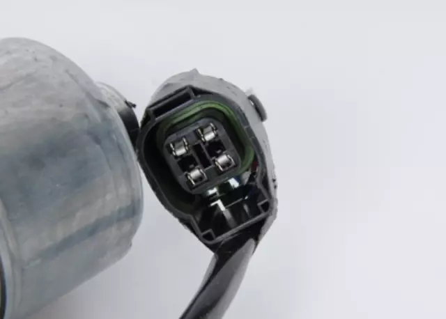 21302905 - : Wiper Motor for Saturn: SC1, SC2, SL, SL1, SL2, SW2 Image