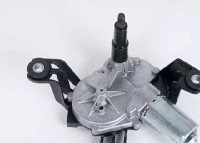 93179057 - Body: Motor for Saturn: Astra Image