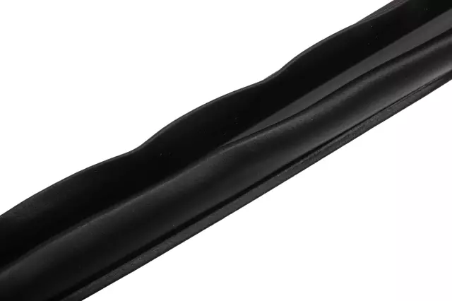 84741729 - Body: Door Weather-strip for Chevrolet: Silverado 2500 HD, Silverado 3500 HD | GMC: Sierra 2500 HD, Sierra 3500 HD Image