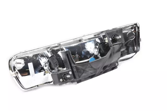 Driver Side Headlamp Assembly - GM (16526133)