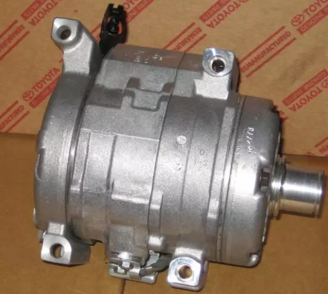 Compressor Assembly - Toyota (88320-42080-84)