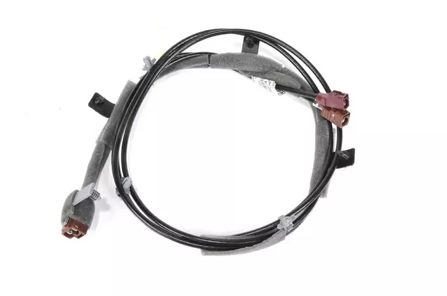 84132960 - : Mobile Telephone and GPS Navigation Antenna Cable for GM Image