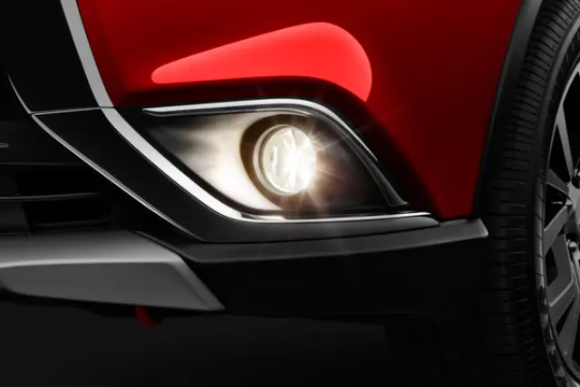 MZ380694EX - Exterior: Fog Lights, Outlander, Halogen for Mitsubishi: Outlander Image