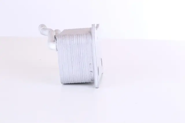 90839 - : Nissens Engine Oil Cooler for NISSENS Image